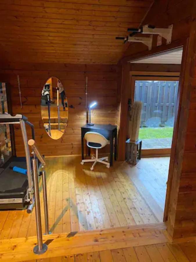 Gemuetliches Holzhaus In Idyllischer Lage Ruppichteroth 外观 照片