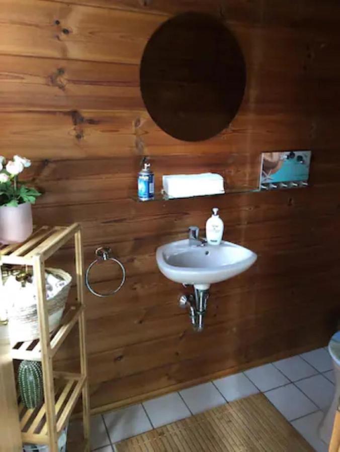 Gemuetliches Holzhaus In Idyllischer Lage Ruppichteroth 外观 照片